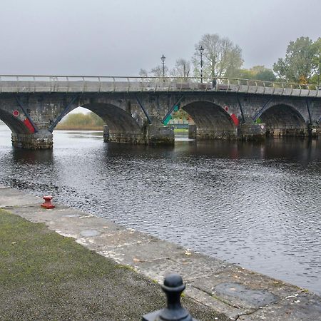 Waterfront Self Catering Houses Carrick on Shannon Exteriér fotografie
