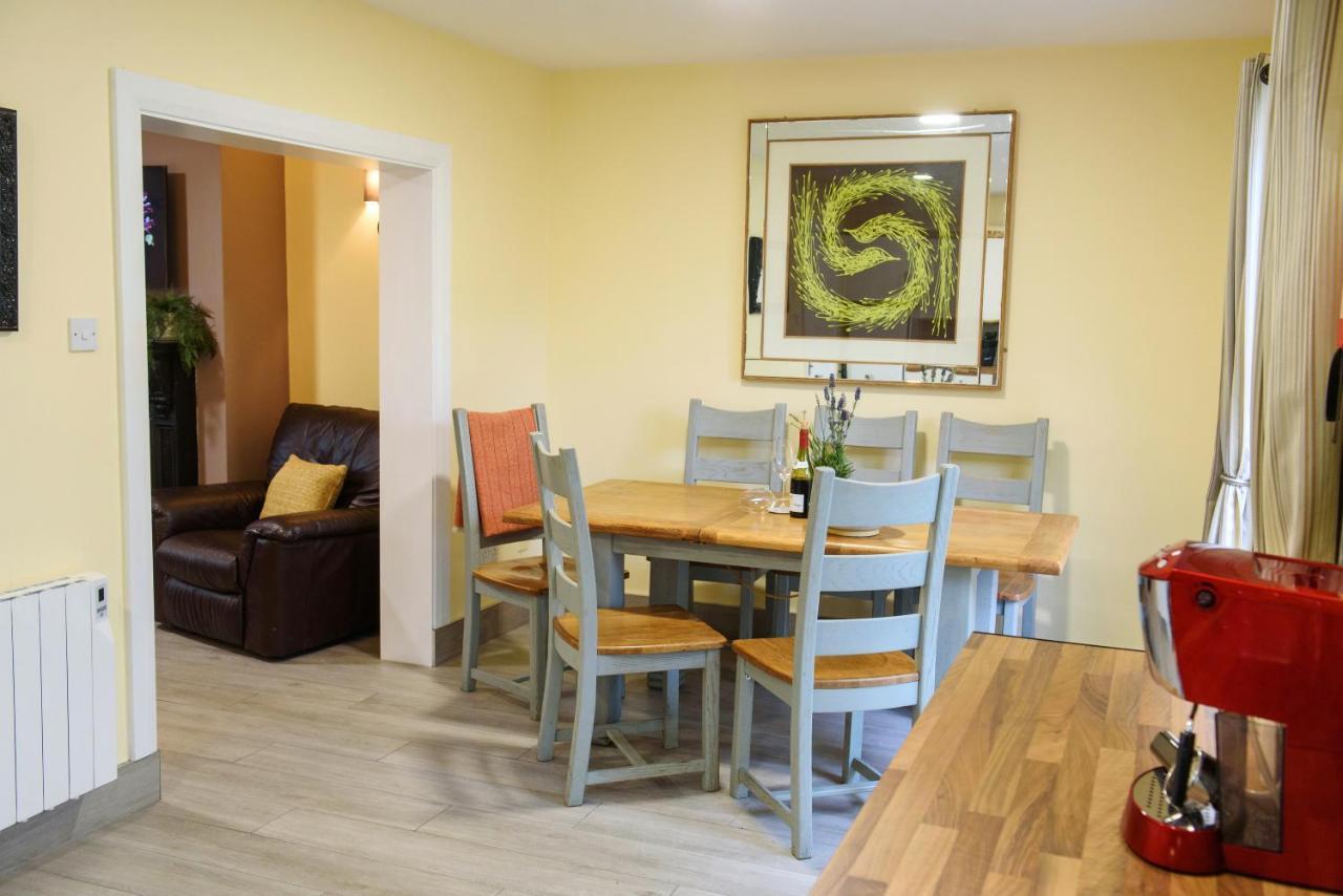 Waterfront Self Catering Houses Carrick on Shannon Exteriér fotografie